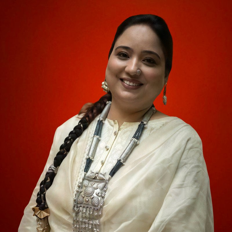 Fauzia Dastango
